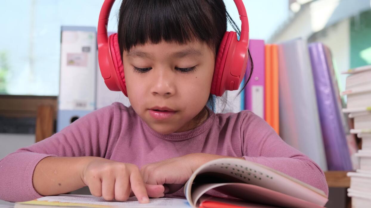 Audiobooks and Struggling Readers: A Bridge, Not a Replacement